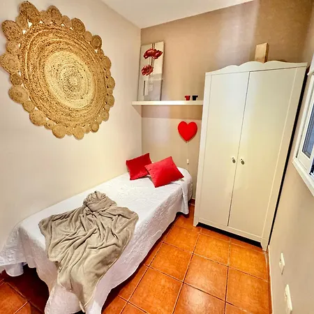 Secret Location Apartment *